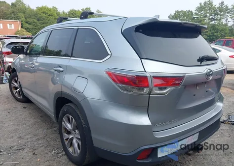 2015 Toyota Highlander Xle from USA, damaged, VIN 5TDJKRFH9FS157435